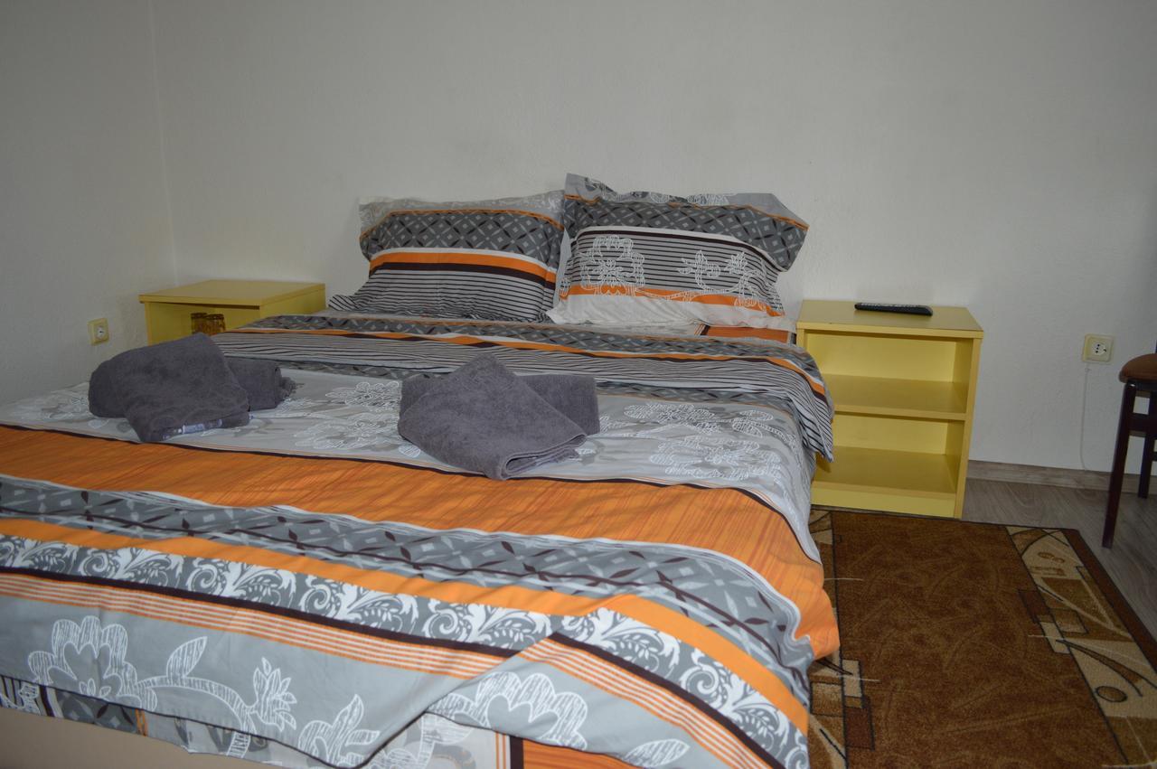 Dionis Hotel Петрич Экстерьер фото